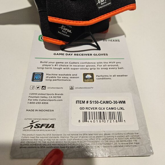 Cutters Size Adult L/XL Football Receiver Gloves New Camo Super Sticky Grip - Picture 5 of 5